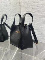 Coach Signature Bucket Bag 21cm - Image 3