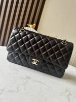Classic Flap Bag 25cm