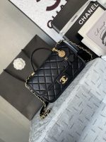 25b Four-Leaf Clover Series Messenger Bag 16.5-25-8.5CM - Image 2