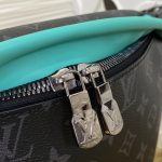 Louis Vuitton Discovery Waist Bag M25924 - Image 4
