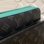 Louis Vuitton TRIO Messenger Bag M26052 - Image 4