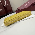 Gucci GG Marmont Chain Wallet - Image 4