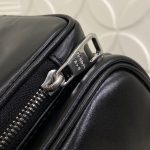 Louis Vuitton Keepall Bandoulière 25 Bag - Image 4