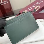 Gucci GG Marmont Mini Quilted Leather Card Holder - Image 5