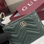 Gucci GG Marmont Mini Quilted Leather Card Holder - Image 6