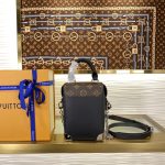 Louis Vuitton Camera Box Bag M82465 - Image 7