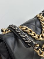 19 Medium Flap Bag 30cm - Image 7