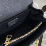 Louis Vuitton Métis East West Messenger Bag - Image 9