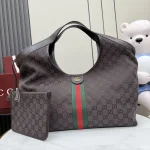 Gucci Giglio Handbag