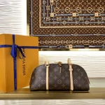 Louis Vuitton Squire East West Handbag Wallet 29cm