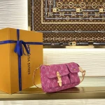 Louis Vuitton Pochette Accessories Cargo Shoulder Handbag Shoulder Bag 23.5cm - Image 2