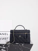 Chanel 26P Shoulder Bag 19.5cm - Image 3
