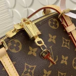 Louis Vuitton MB163c Handbag 30cm - Image 3