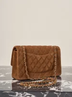 Classic Flap Medium Handbag 25.5cm - Image 4