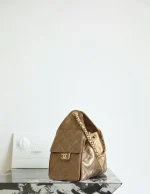 CHANEL 25Bag Handbag 30cm - Image 4