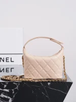 Chanel 26P Shoulder Bag 21.5cm - Image 4