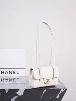 Chanel 26P Handbag 17cm - Image 5