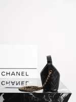 Chanel 26P Handbag 21.5cm - Image 5