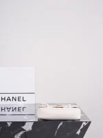 Chanel 26P Handbag 17cm - Image 6