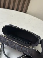 Chanel 26P Handbag 19cm - Image 6