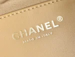 CHANEL 25Bag Handbag 30cm - Image 9