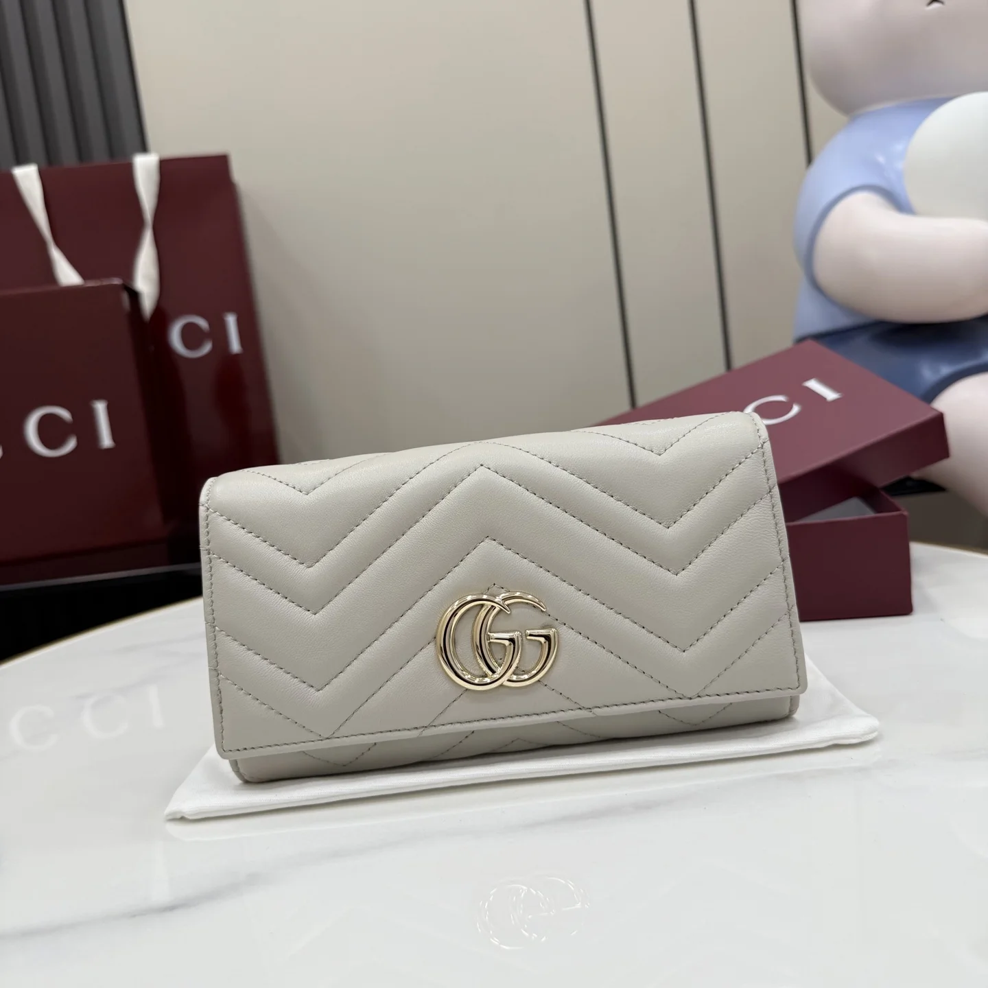 1-1104 UbestLuxury Gucci GG Marmont Wallet 19cm main product photo SKU GU25185