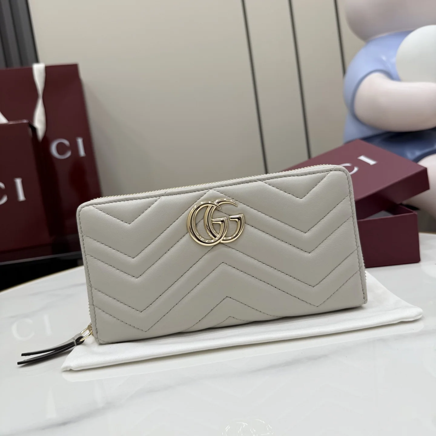 1-1107 UbestLuxury Gucci GG Marmont Wallet 19cm main product photo SKU GU25186