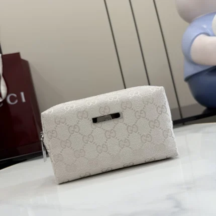 UbestLuxury Gucci Gucci GG Canvas Makeup Pouch 17cm main product photo SKU GU25233