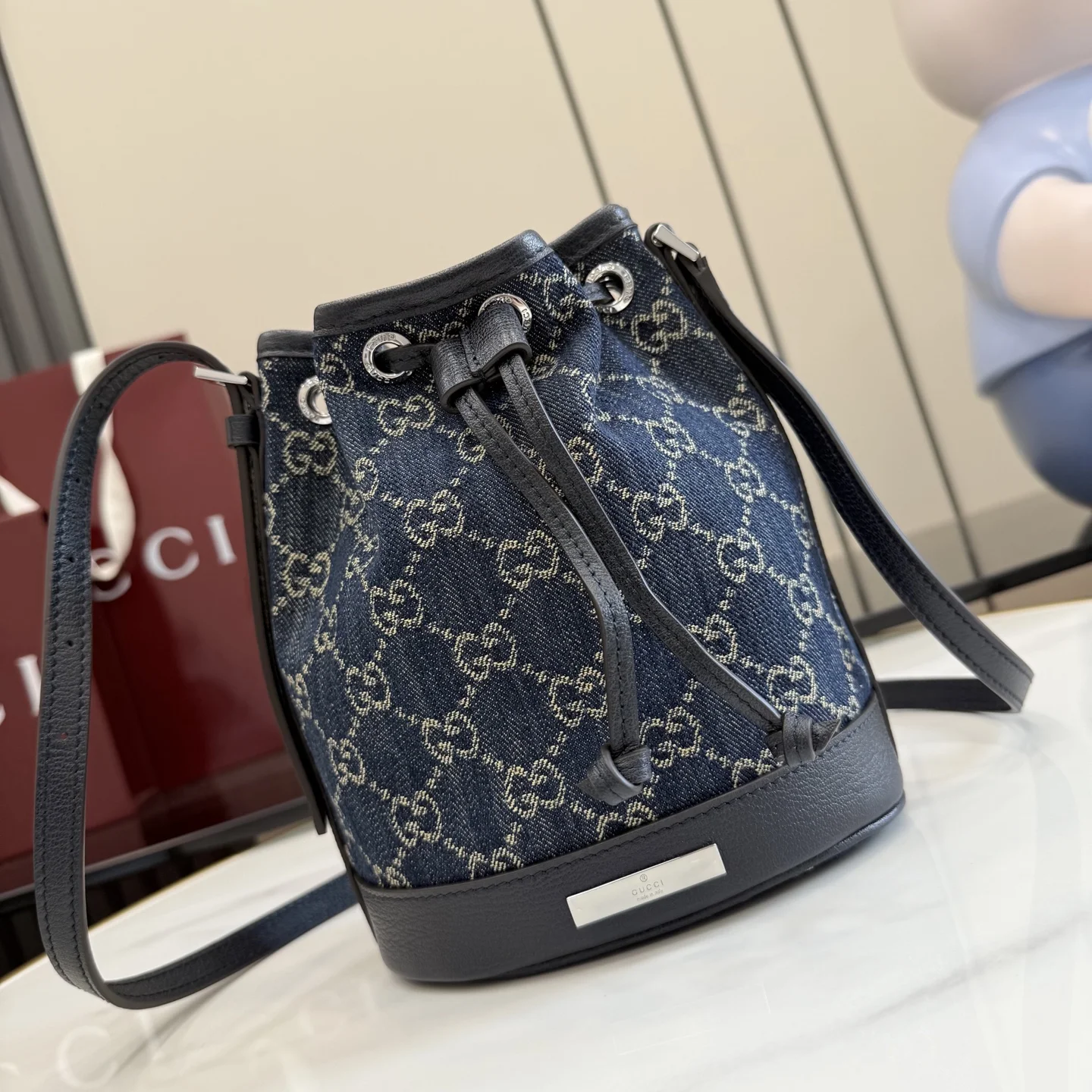 1-1180 UbestLuxury Gucci Generation Gucci Bucket Bag 19.5cm main product photo SKU GU25235