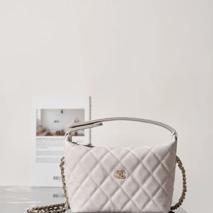 UbestLuxury Chanel Chanel Handbag 21.5cm main product photo SKU CH30693