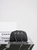 UbestLuxury Chanel Chanel 26P Shoulder Bag 19.5cm main product photo SKU CH30698