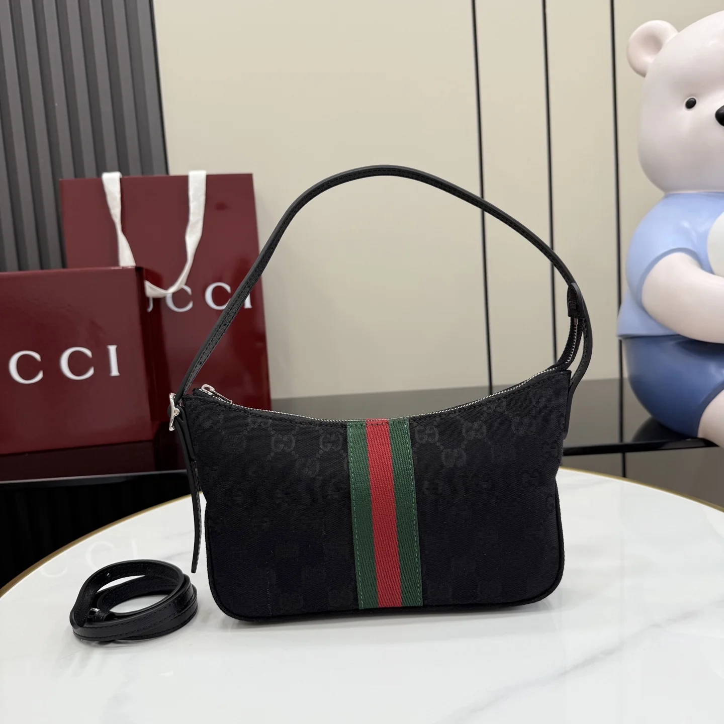 1-1294 UbestLuxury Gucci Gucci Lunetta Shoulder Bag 22cm main product photo SKU GU25322
