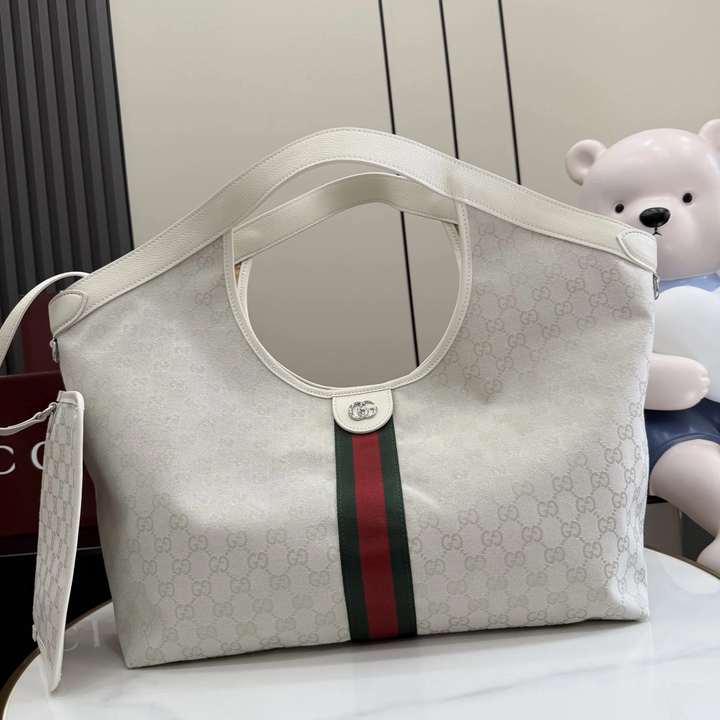 1-1377 UbestLuxury Gucci Gucci Giglio Handbag main product photo SKU GU25384
