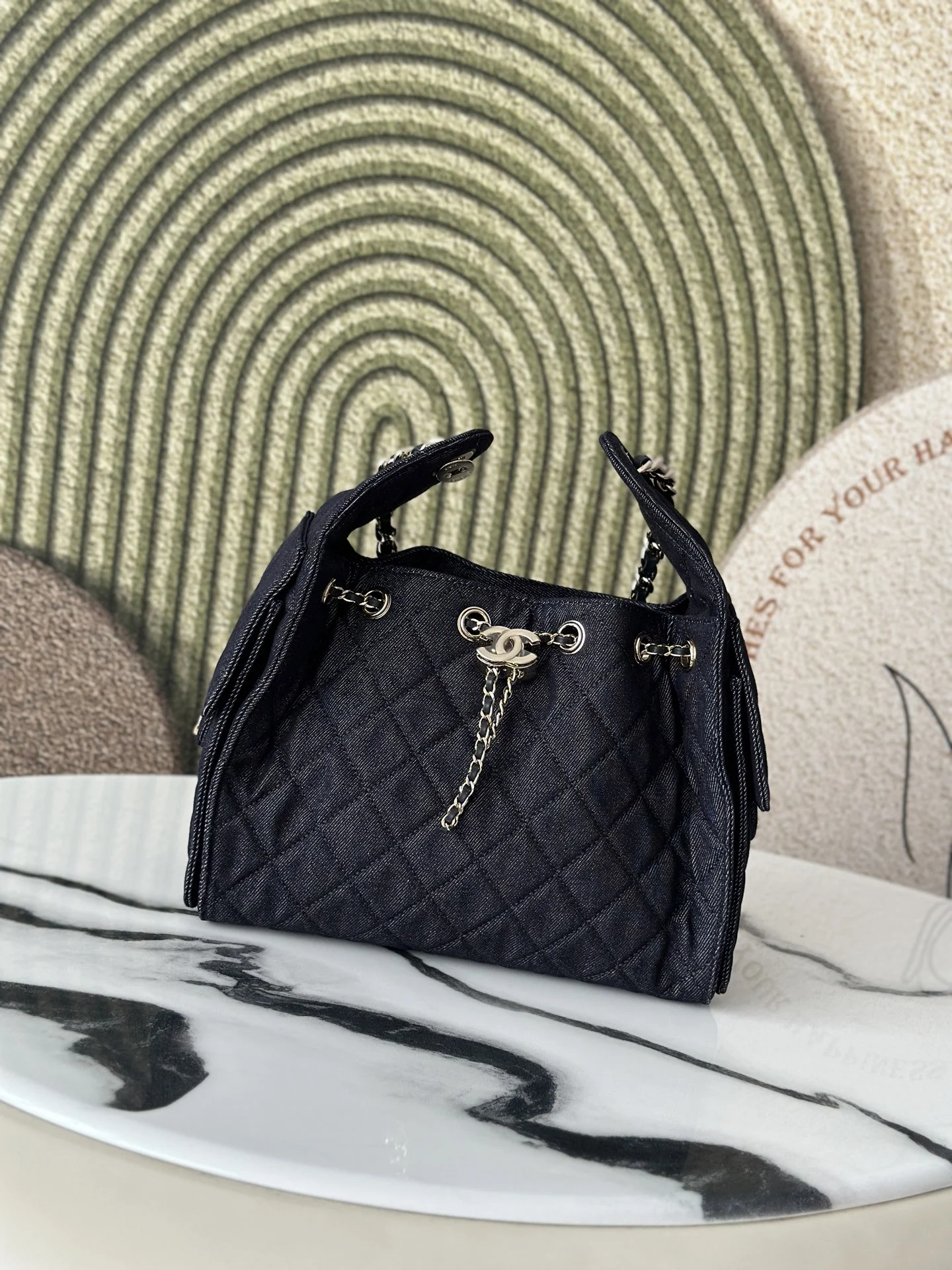 1-138 UbestLuxury Chanel Chanel Bucket Bag 30cm main product photo SKU CH30703