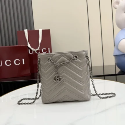 UbestLuxury Gucci GG Marmont Bucket Bag 17cm main product photo SKU GU25427