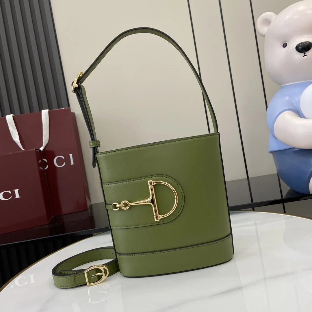 1-1568 UbestLuxury Gucci Gucci 73 Shoulder Bag 20cm main product photo SKU GU25499