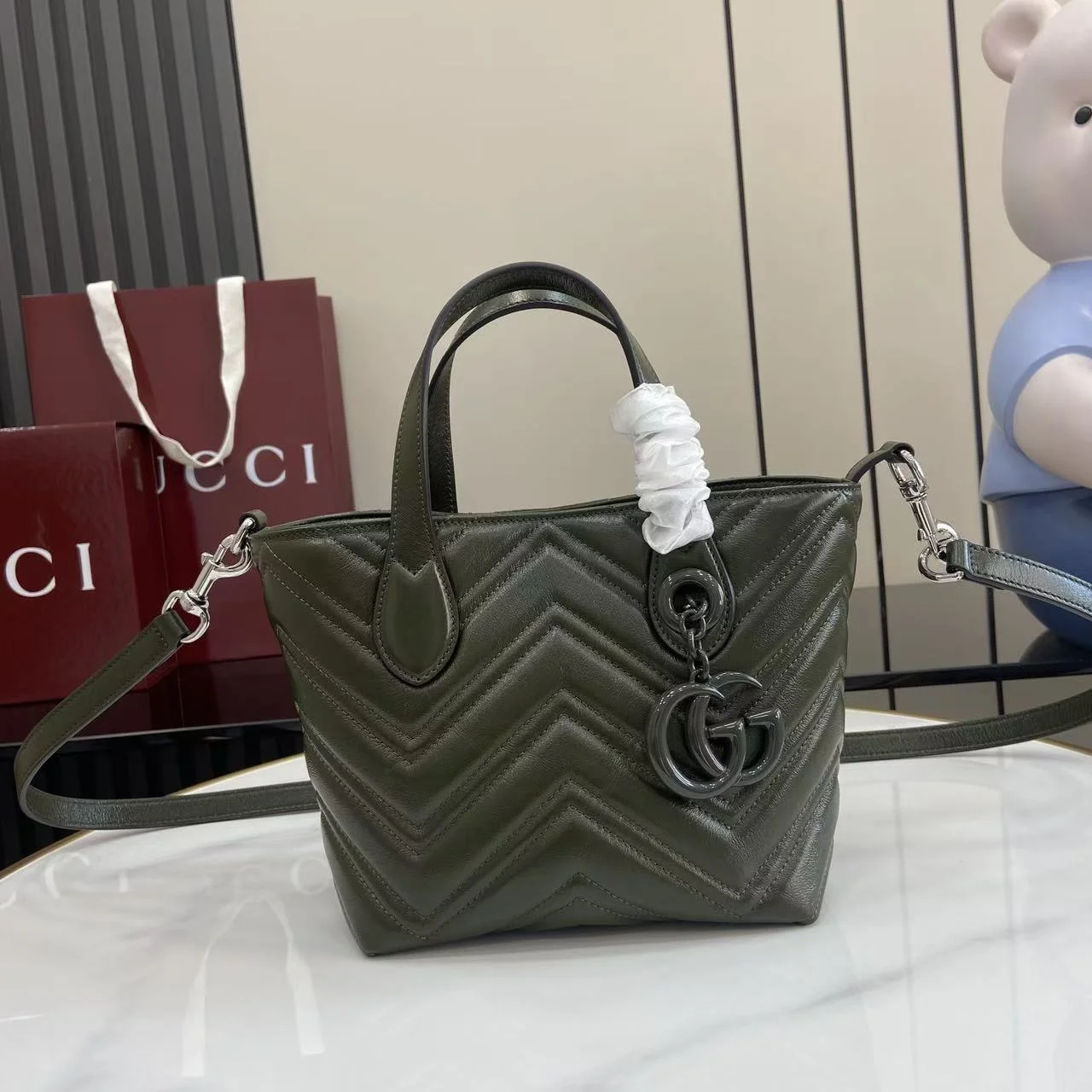 1-1600 UbestLuxury Gucci GG Marmont Tote Bag 17.5cm main product photo SKU GU25519