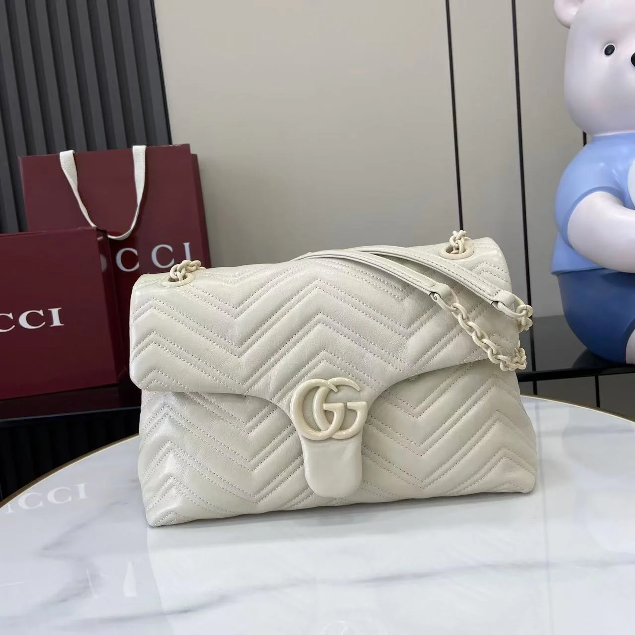 1-1619 UbestLuxury Gucci GG Marmont Handbag 31cm main product photo SKU GU25526