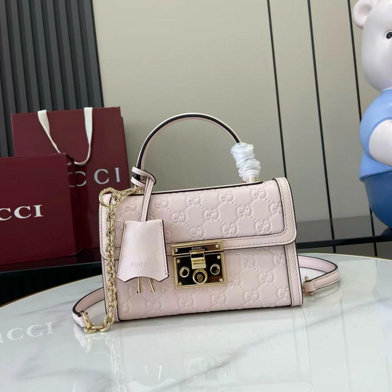 1-1838 UbestLuxury Gucci Padlock Shoulder Bag main product photo SKU GU25641