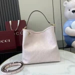 UbestLuxury Gucci GG Emblem Bucket Bag 25cm main product photo SKU GU25642