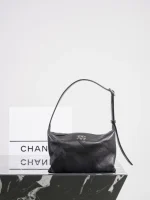 UbestLuxury Chanel Chanel 26P Shoulder Bag 23cm main product photo SKU CH30726