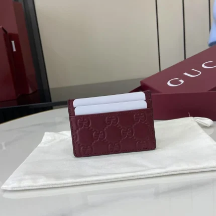 UbestLuxury Gucci GG Emblem Card Case main product photo SKU GU25656