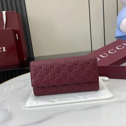 UbestLuxury Gucci GG Emblem Handbag 19cm main product photo SKU GU25661