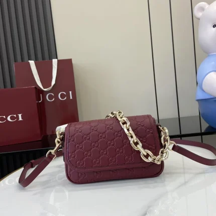 UbestLuxury Gucci GG Emblem Handbag 20.5cm main product photo SKU GU25668