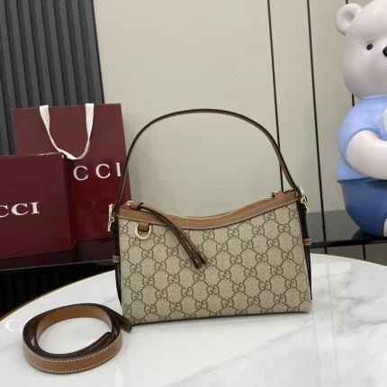 UbestLuxury Gucci GG Emblem Shoulder Bag 22cm main product photo SKU GU25670