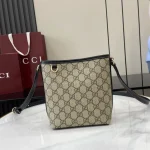 UbestLuxury Gucci GG Emblem Mini Bucket Bag main product photo SKU GU25678
