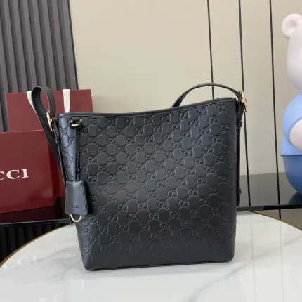 UbestLuxury Gucci GG Emblem Shoulder Bag 26cm main product photo SKU GU25685