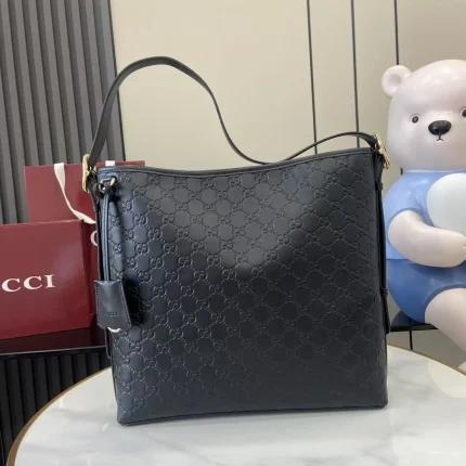 UbestLuxury Gucci GG Emblem Bucket Bag main product photo SKU GU25687