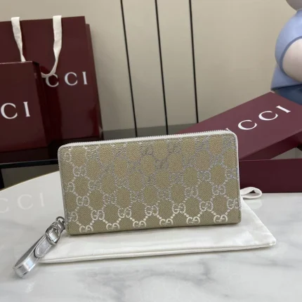 UbestLuxury Gucci GG Emblem Wallet main product photo SKU GU25701