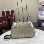 UbestLuxury Gucci GG Emblem Shoulder Bag 24.5cm main product photo SKU GU25703